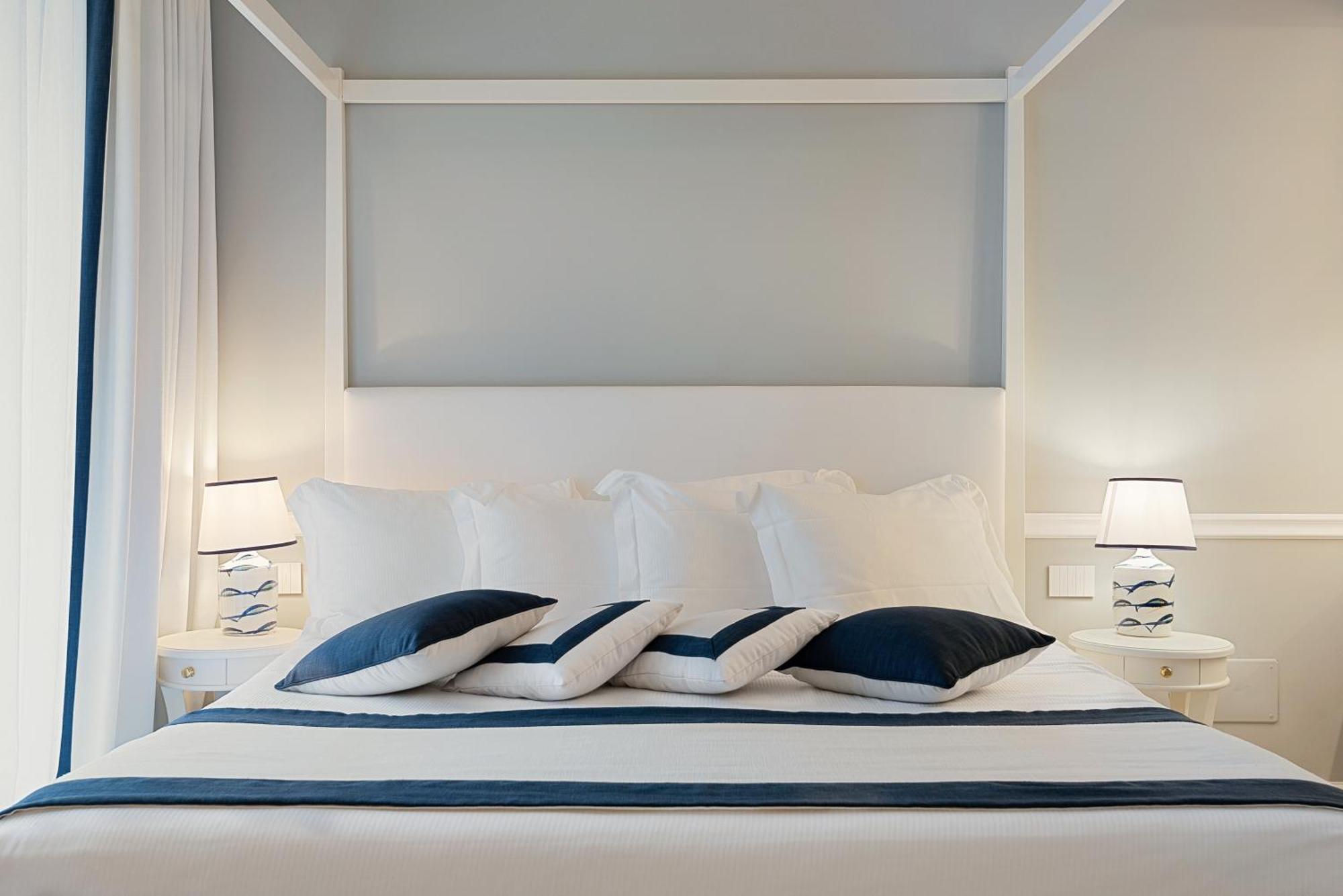 Hotel Vis A Vis Sestri Levante Kültér fotó